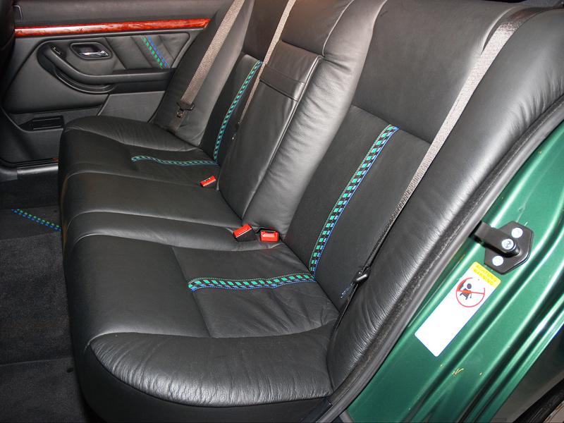 BMWアルピナ　B10