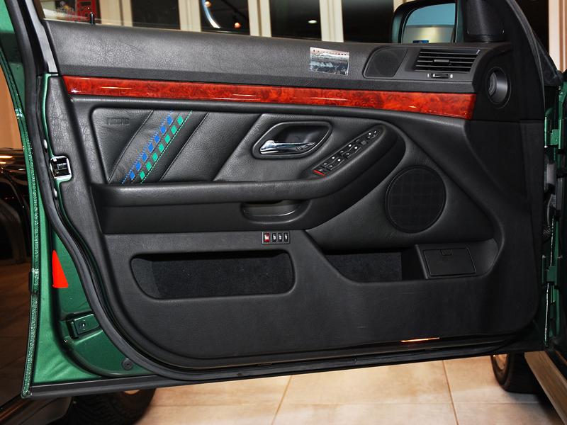 BMWアルピナ　B10