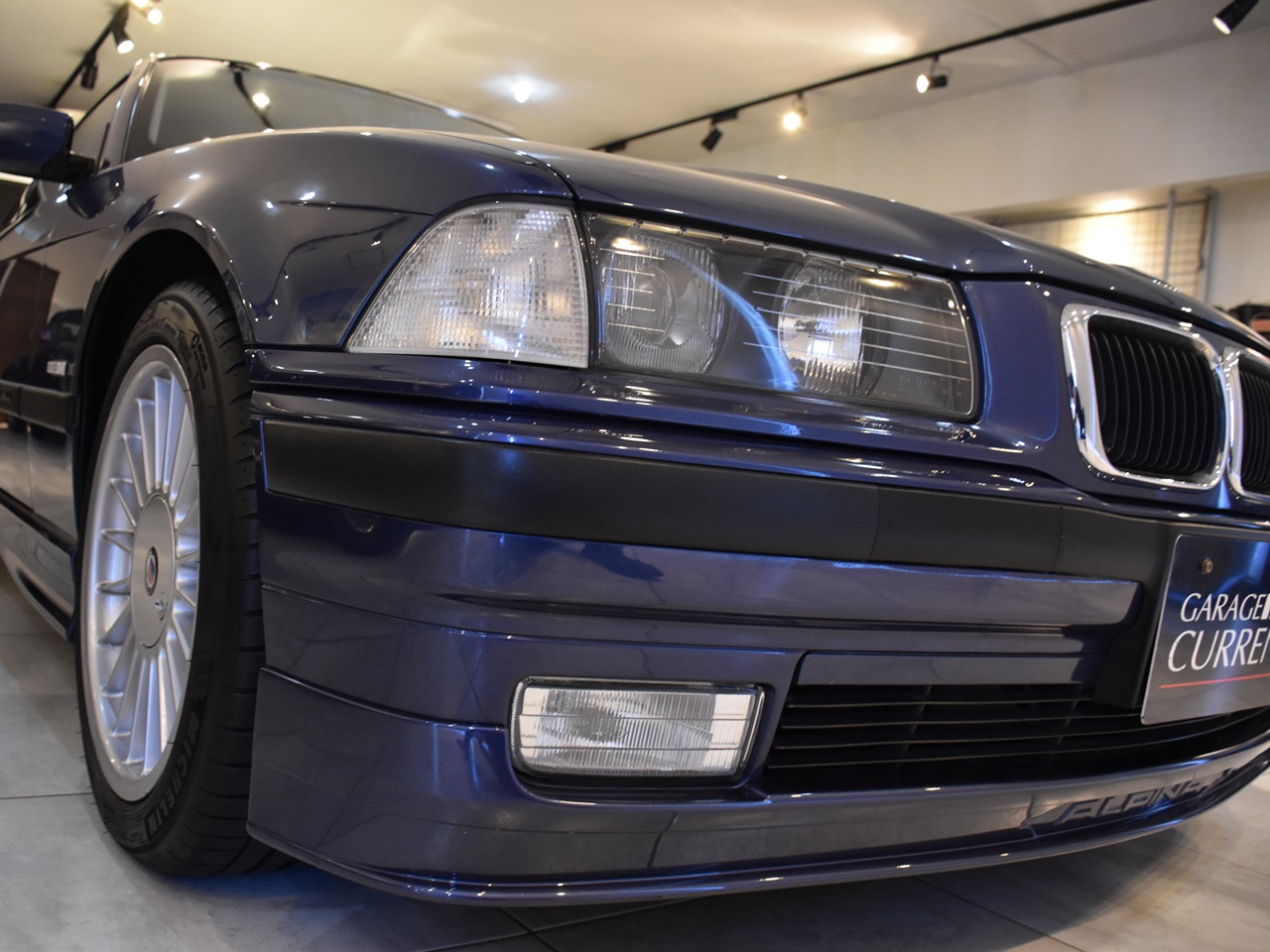 BMWアルピナ　B8