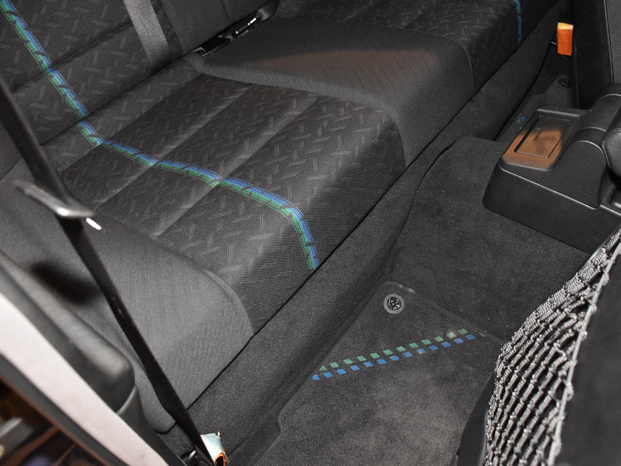 BMWアルピナ　B8