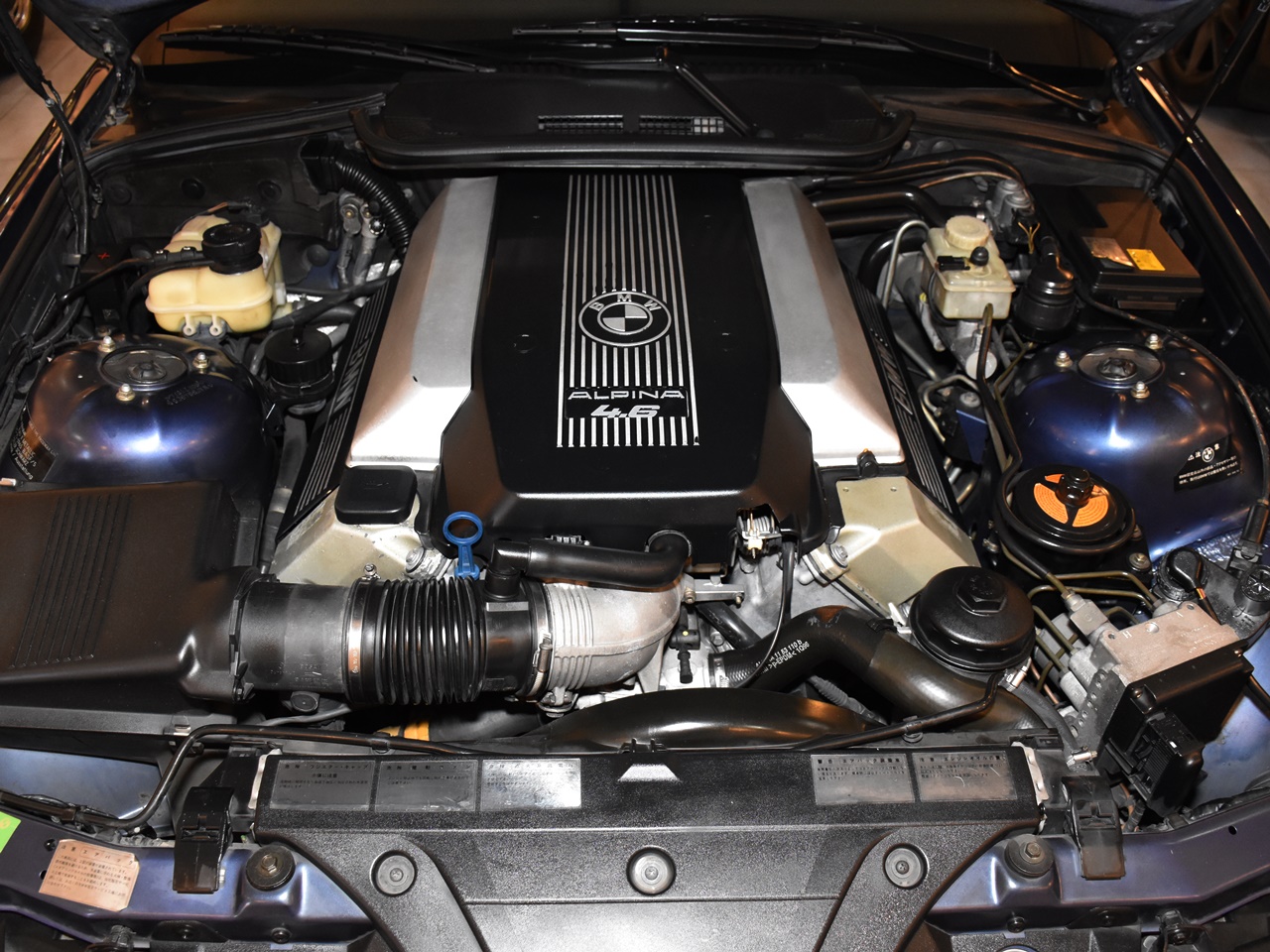 BMWアルピナ　B8