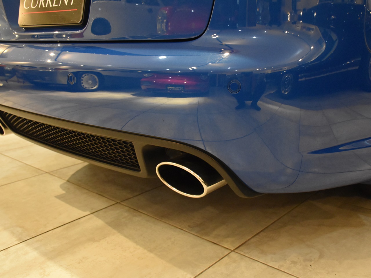 アウディ　RS4