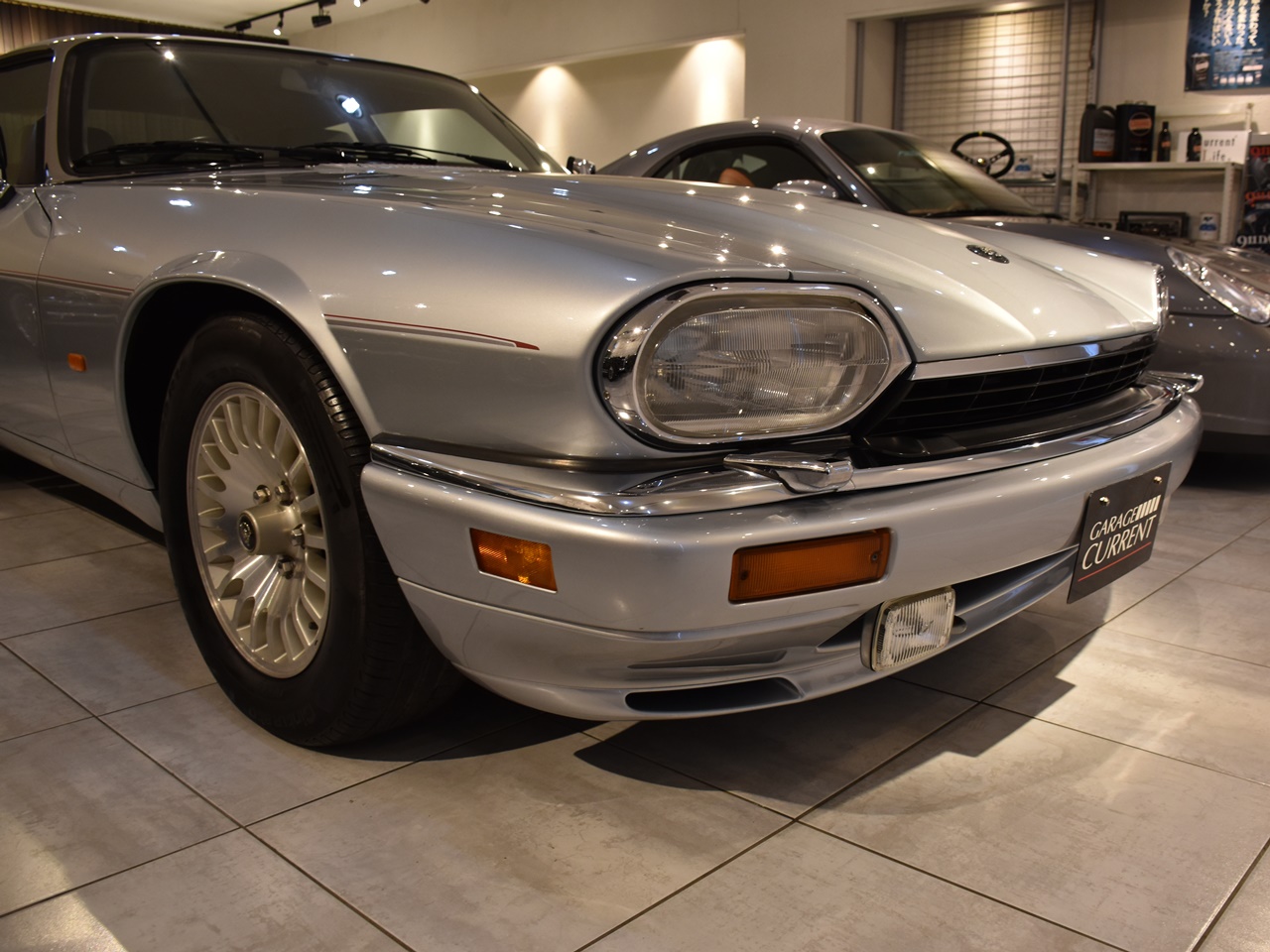 ジャガー　XJ-S