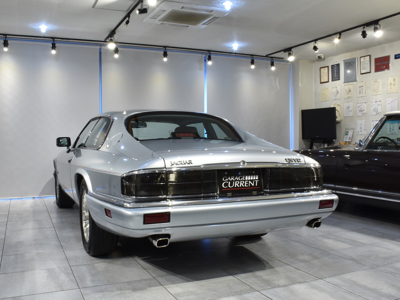 ジャガー　XJ-S