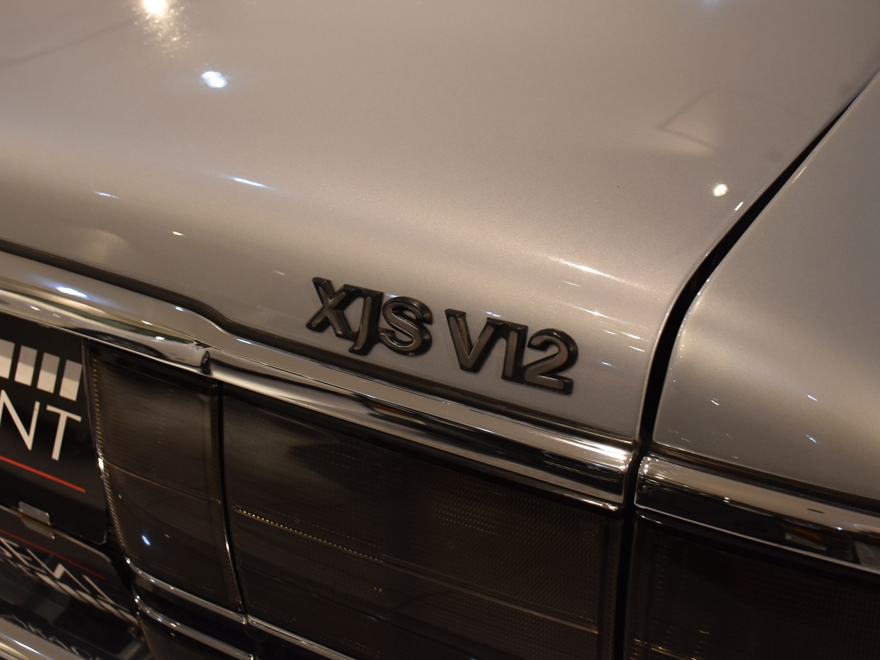 ジャガー　XJ-S