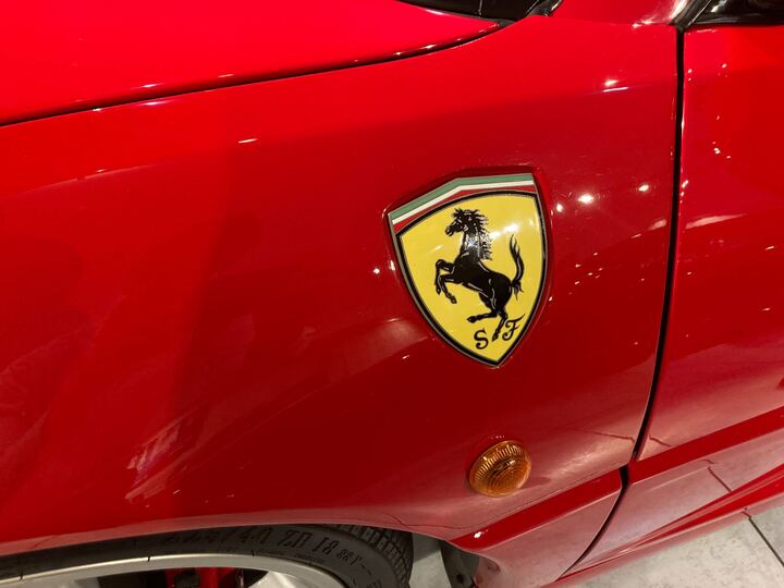 フェラーリ　F355