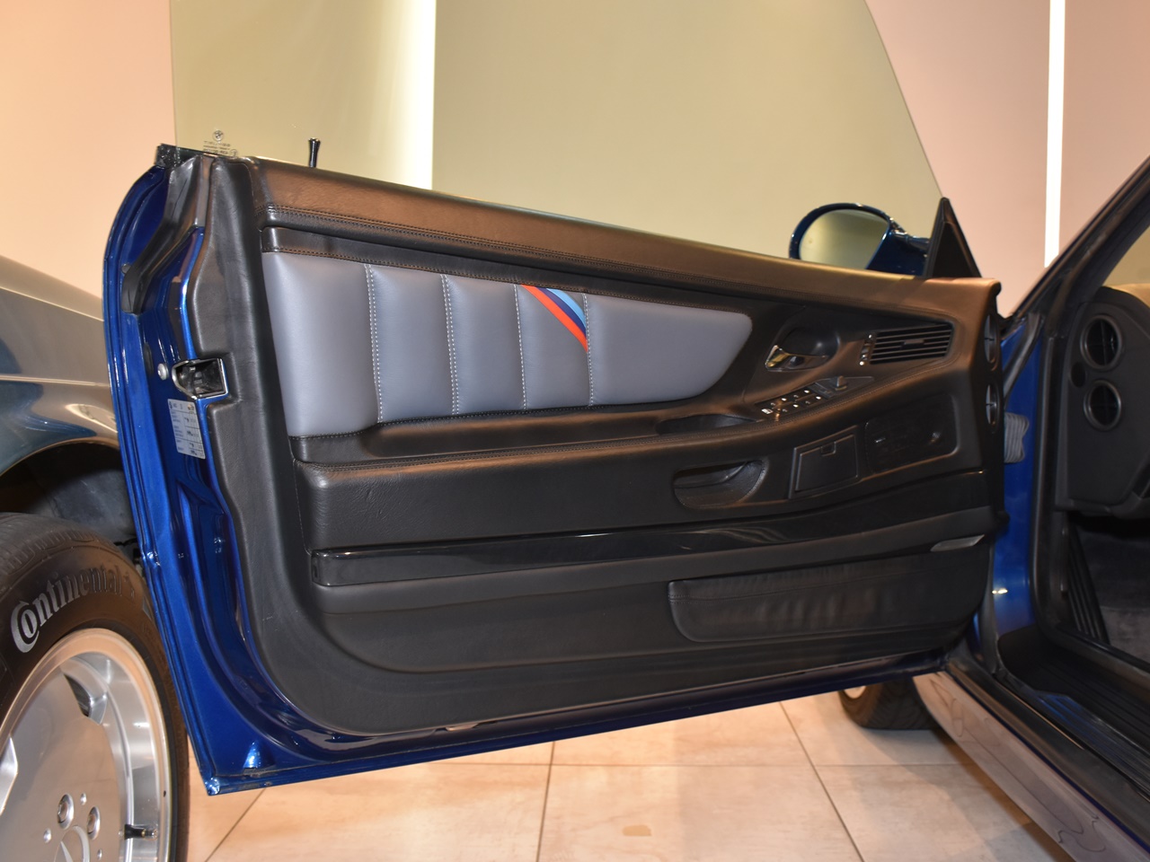BMW　8シリーズ
