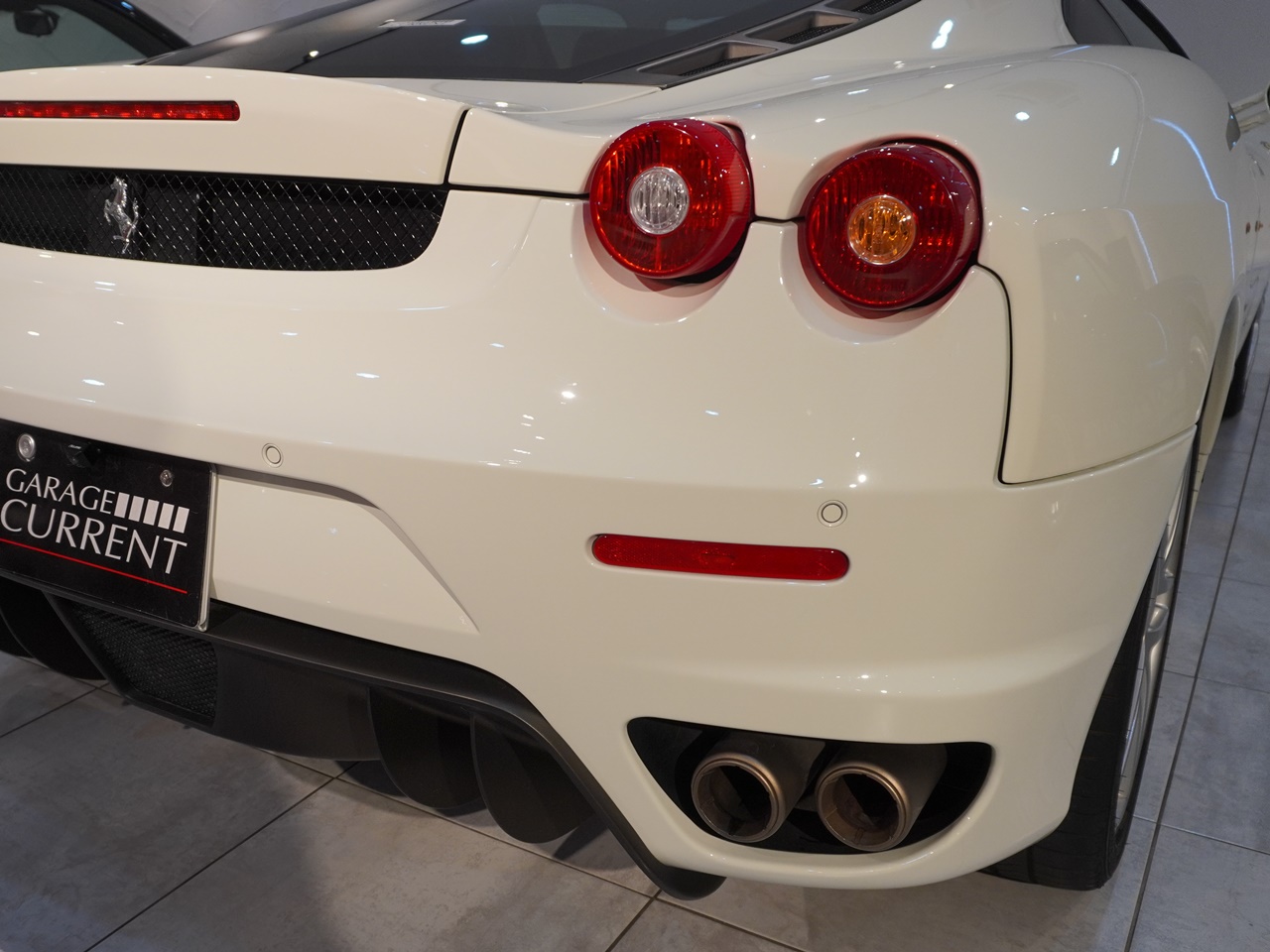 フェラーリ　F430