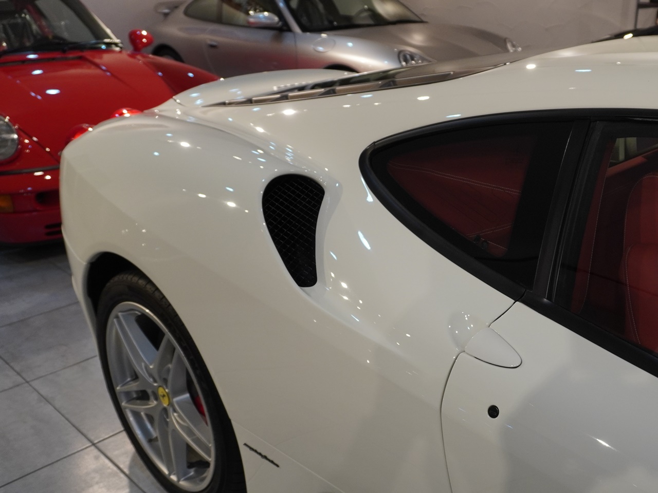 フェラーリ　F430