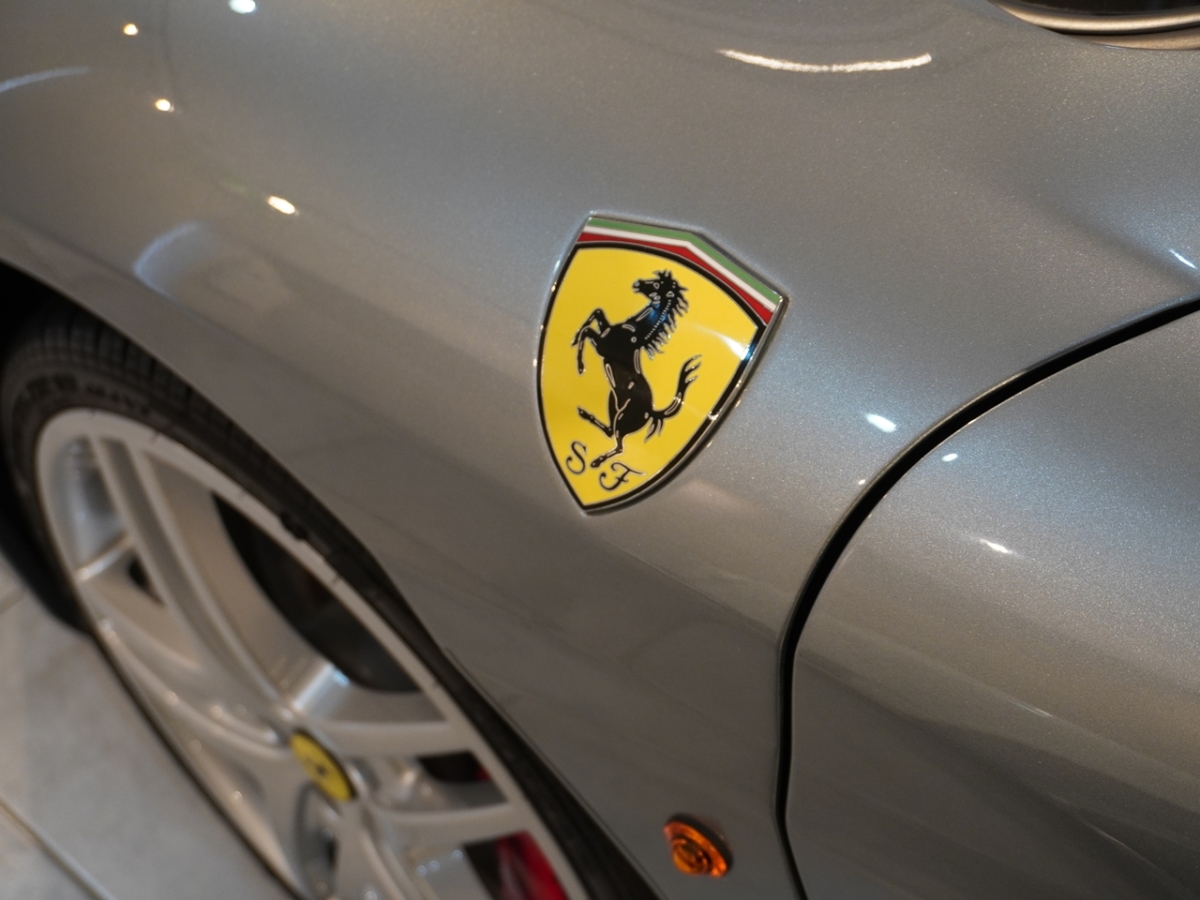 フェラーリ　F430