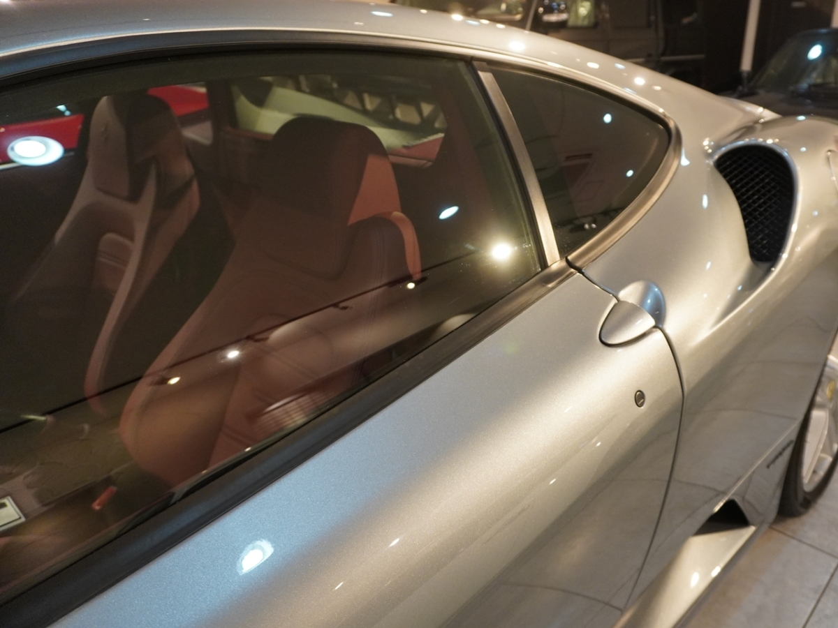 フェラーリ　F430