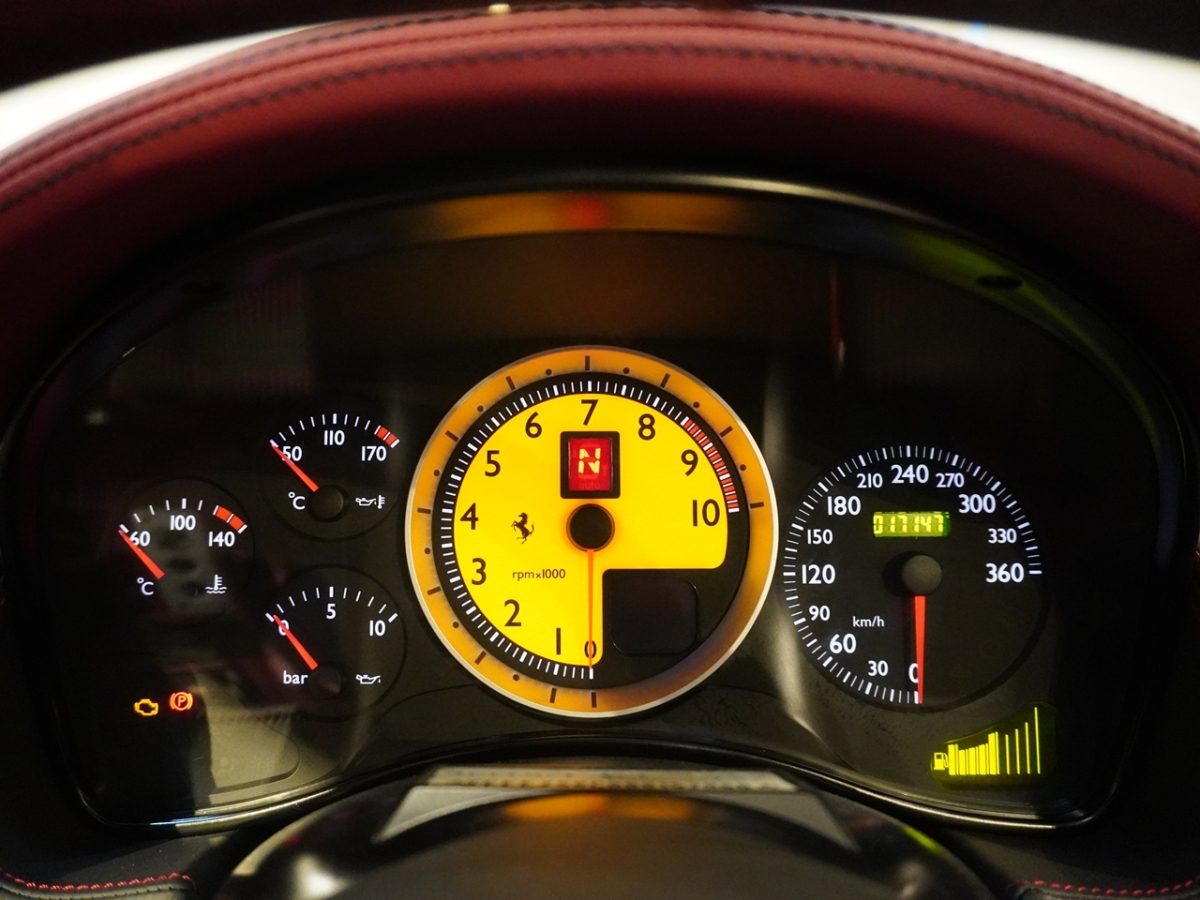 フェラーリ　F430