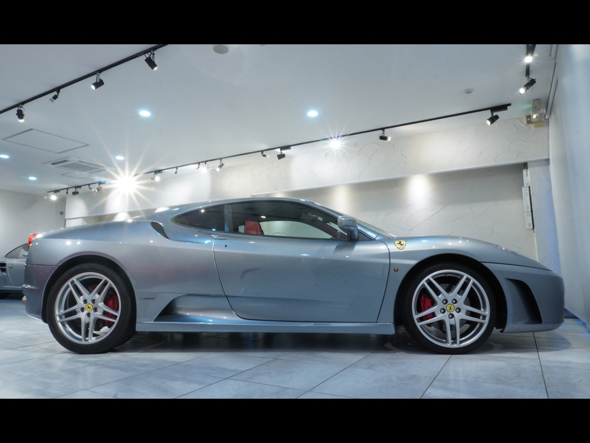 フェラーリ　F430