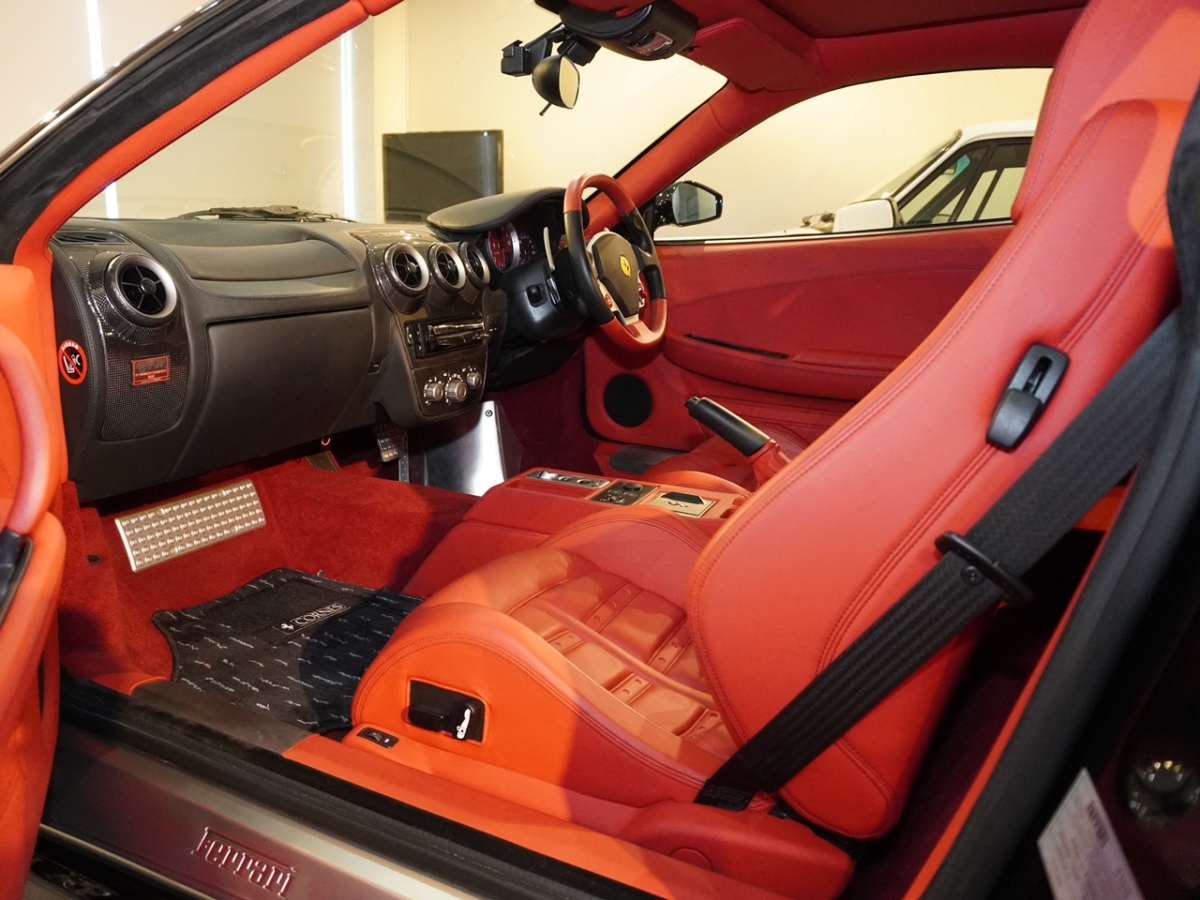 フェラーリ　F430
