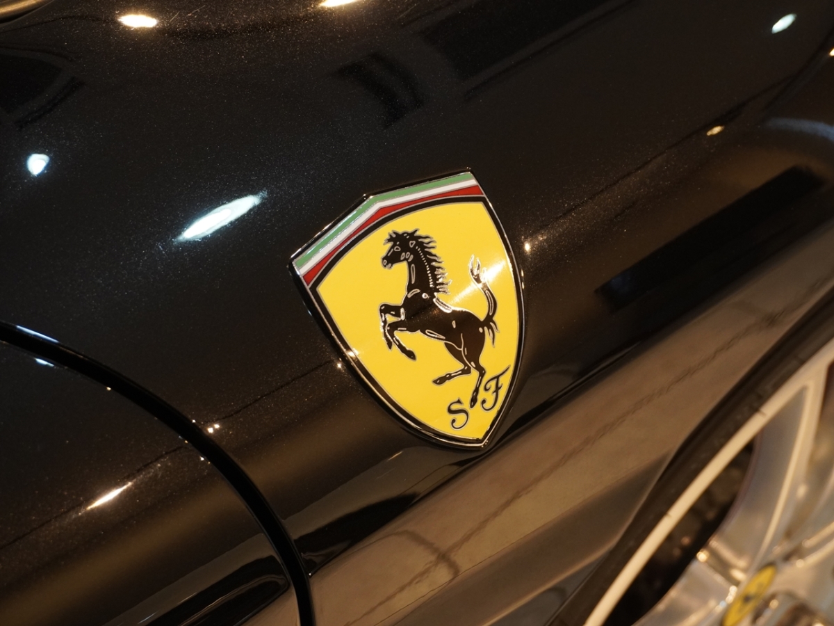 フェラーリ　F430