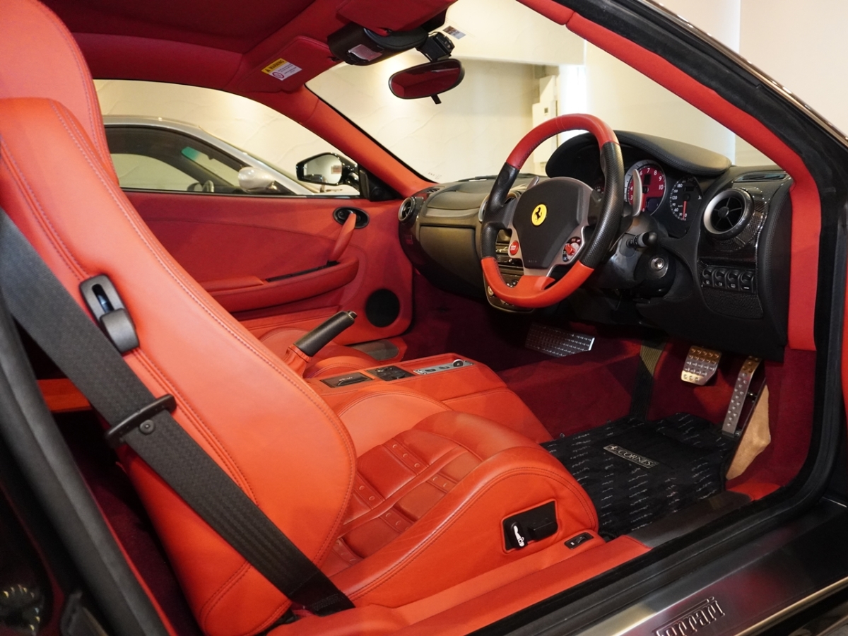 フェラーリ　F430