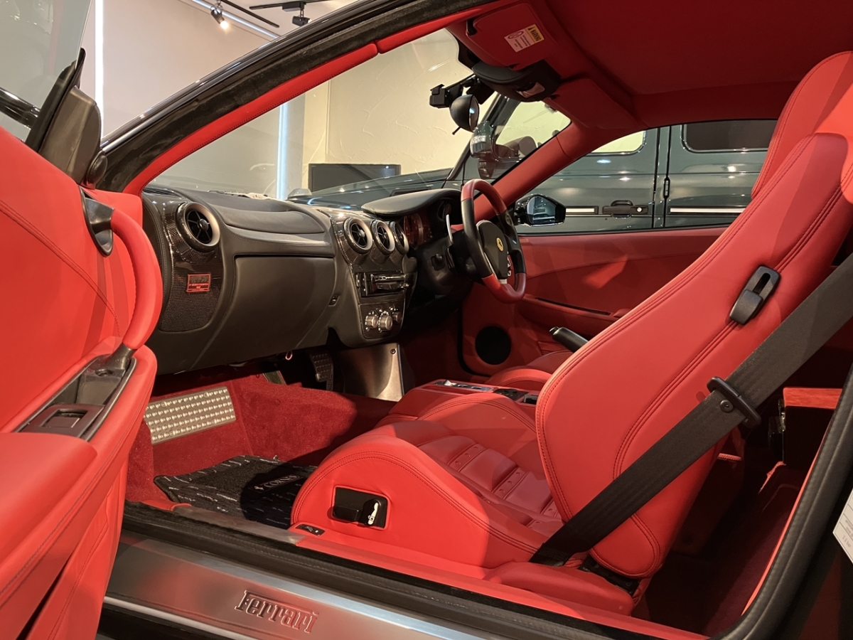 フェラーリ　F430